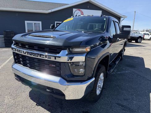 Used 2020 Chevrolet Silverado 2500 LT AWD/4WD image 9