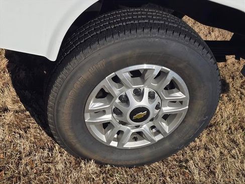New 2025 Chevrolet Silverado 2500 W/T w/ WT Convenience Package image 19