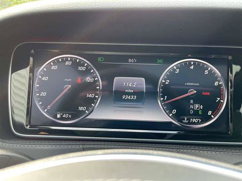 Used 2015 Mercedes-Benz S 550 4MATIC Sedan image 60