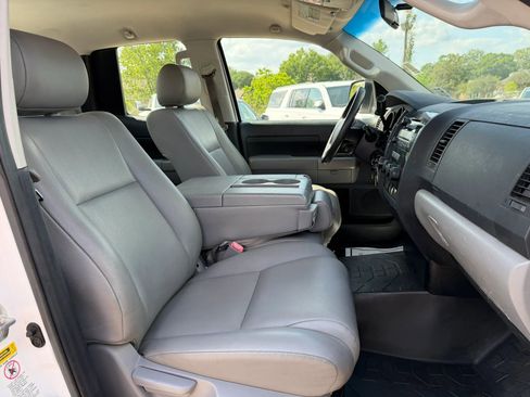 Used 2012 Toyota Tundra 2WD Double Cab image 18