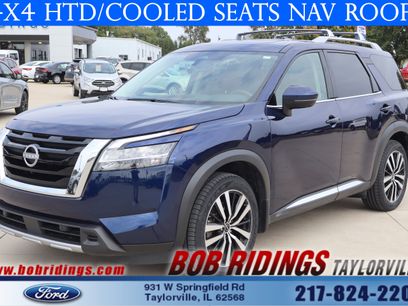 Used 2024 Nissan Pathfinder Platinum w/ Cargo Package
