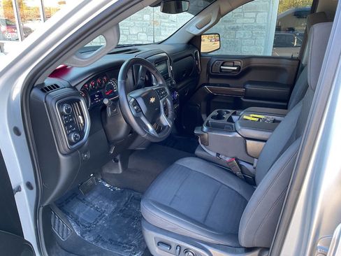 Used 2022 Chevrolet Silverado 1500 LT image 18