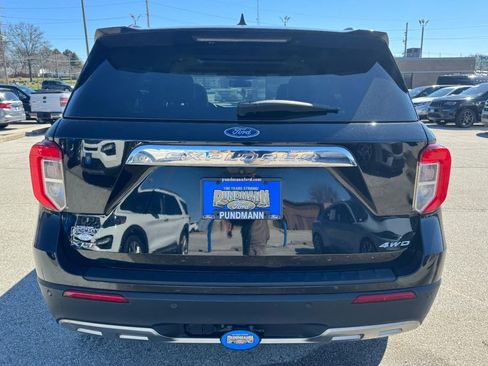 Used 2023 Ford Explorer XLT w/ Equipment Group 202A AWD/4WD image 4