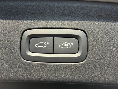 Used 2022 Polestar Polestar 2 w/ Plus Package AWD/4WD image 9