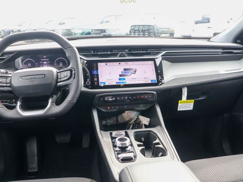 New 2026 Jeep Cherokee Laredo AWD/4WD image 15