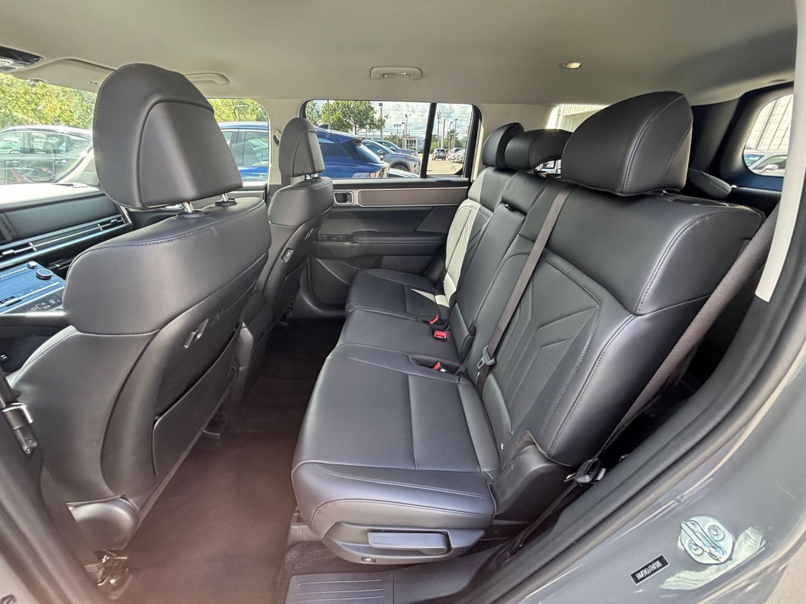 Used 2026 Hyundai Santa Fe SEL FWD image 27