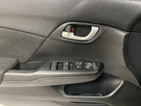 Used 2013 Honda Civic LX image 9