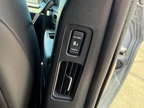 Certified 2025 Honda Odyssey EX-L image 43