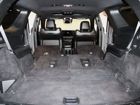 Used 2022 Dodge Durango GT image 71