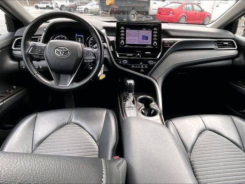 Used 2023 Toyota Camry SE FWD image 21
