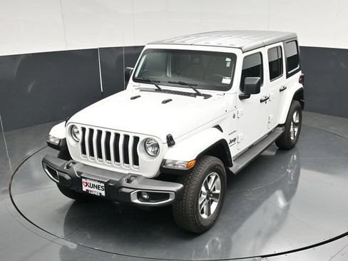 Used 2023 Jeep Wrangler Unlimited Sahara w/ Cold Weather Group AWD/4WD image 52