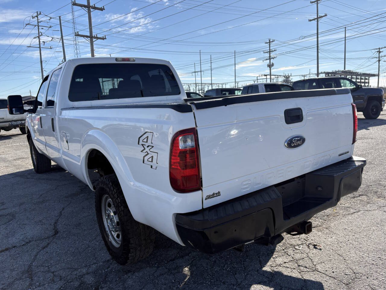 Used 2016 Ford F250 XL w/ Power Equipment Group AWD/4WD image 8