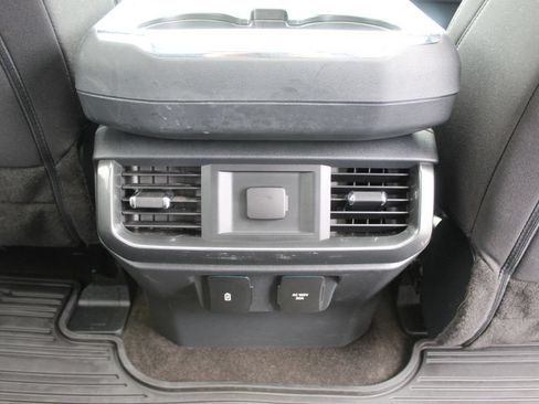 Used 2022 Ford F150 XLT w/ Equipment Group 302A High AWD/4WD image 18