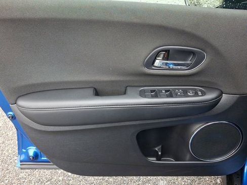 Certified 2022 Honda HR-V EX image 12