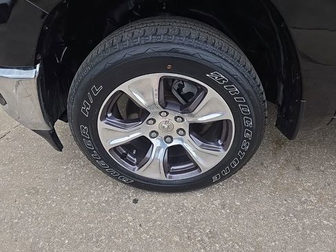Used 2023 RAM 1500 Laramie AWD/4WD image 31