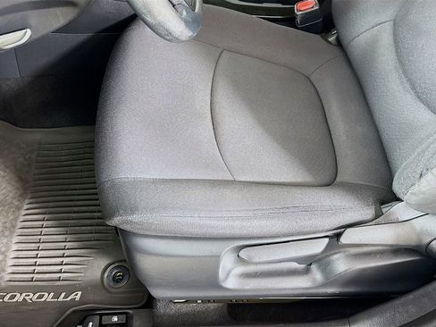 Certified 2020 Toyota Corolla LE FWD image 21