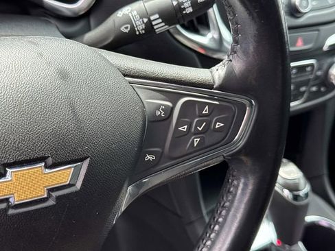 Used 2020 Chevrolet Equinox LT FWD image 31