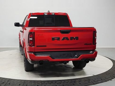 Used 2025 RAM 1500 Big Horn AWD/4WD image 6
