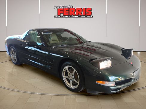 Used 2000 Chevrolet Corvette Coupe w/ Memory Pkg RWD image 7