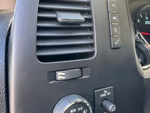 Used 2011 GMC Sierra 1500 SLE w/ Power Tech Package image 10