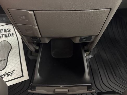 Used 2017 Honda Odyssey EX-L image 24