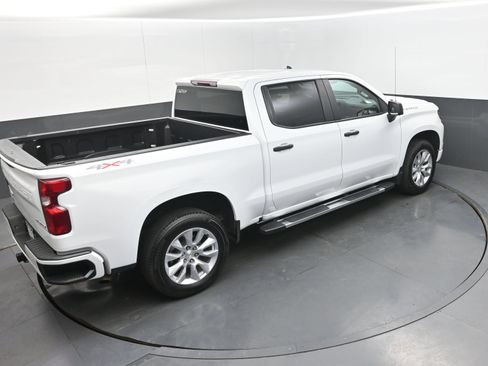 Used 2024 Chevrolet Silverado 1500 Custom AWD/4WD image 33