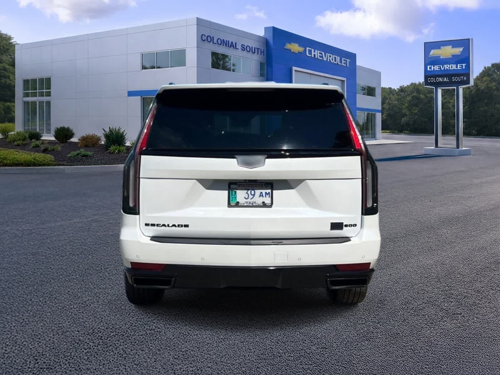 Certified 2024 Cadillac Escalade Sport Platinum w/ LPO, ONYX Package AWD/4WD image 5