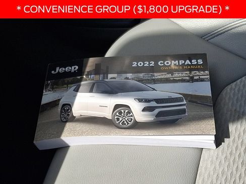 Used 2022 Jeep Compass Latitude w/ Convenience Group AWD/4WD image 25