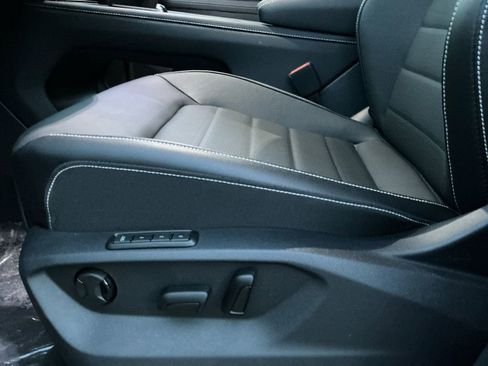 New 2025 Volkswagen Atlas Cross Sport SEL image 20