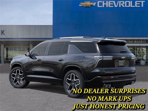 New 2026 Chevrolet Traverse High Country w/ LPO, Floor Liner Package image 3