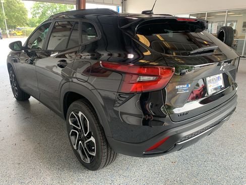 New 2026 Chevrolet Trax RS w/ Driver Confidence Package FWD image 6