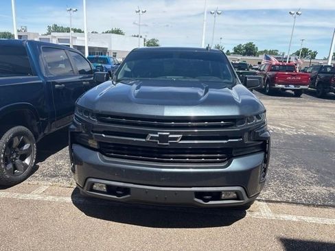 Used 2020 Chevrolet Silverado 1500 RST AWD/4WD image 2