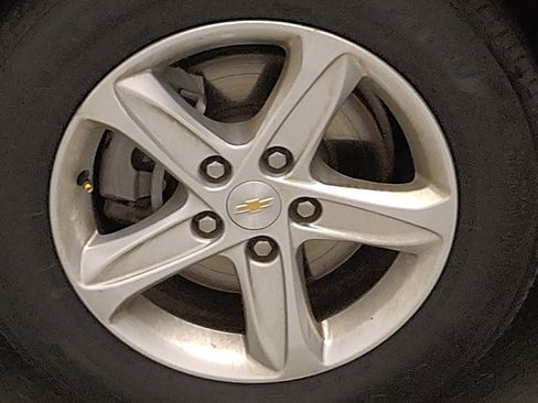 Used 2024 Chevrolet Malibu LS w/ Driver Confidence Package image 31