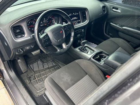 Used 2020 Dodge Charger GT w/ Blacktop Package RWD image 17