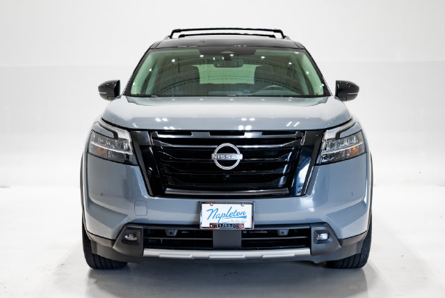 Used 2024 Nissan Pathfinder SL w/ SL Premium Package AWD/4WD image 7