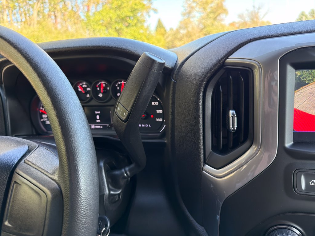 Used 2022 Chevrolet Silverado 1500 Custom w/ LPO, Dark Essentials Package AWD/4WD image 23