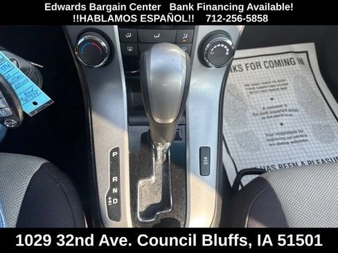Used 2014 Chevrolet Cruze LS FWD image 16