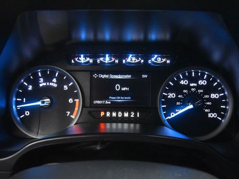 Used 2019 Ford F250 XL w/ STX Appearance Package image 9