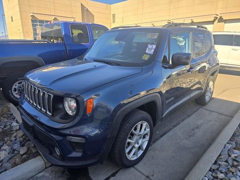 Used 2020 Jeep Renegade Latitude w/ Cold Weather Group image 1