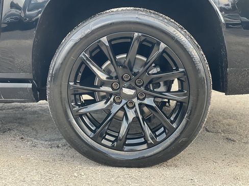 Used 2021 Cadillac Escalade ESV Sport w/ Driver Assist Tech Package image 45