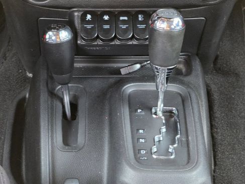 Used 2013 Jeep Wrangler Unlimited Sport AWD/4WD image 35