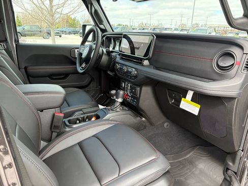 New 2026 Jeep Wrangler Unlimited Rubicon image 13