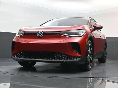 Used 2023 Volkswagen ID.4 Pro S Plus RWD image 30
