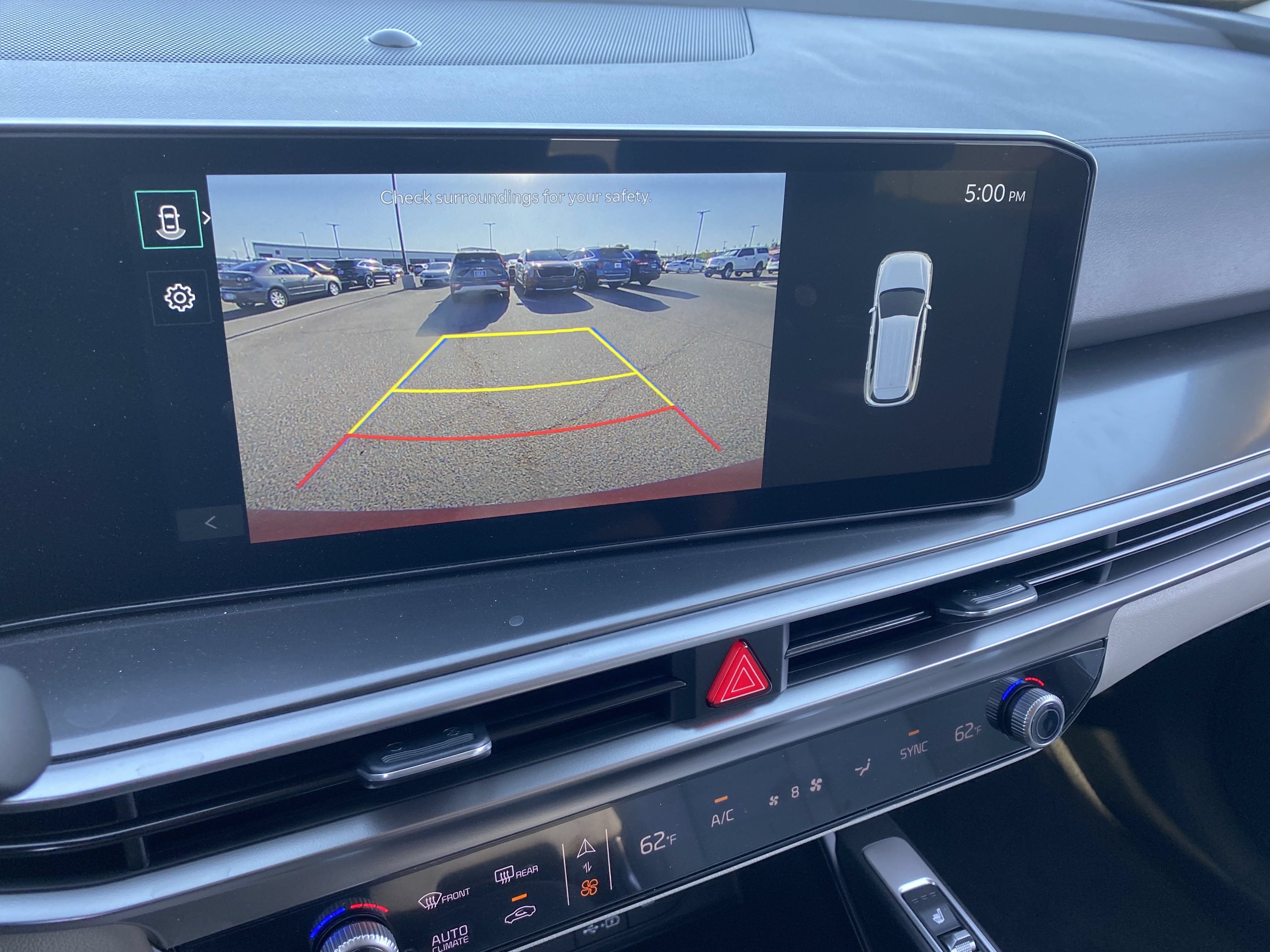 Certified 2025 Kia Sorento S FWD image 27