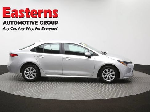 Used 2025 Toyota Corolla LE FWD image 44