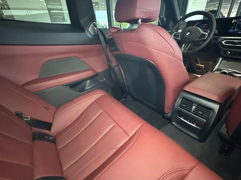 Used 2024 BMW 430i xDrive Coupe w/ M Sport Package AWD/4WD image 43