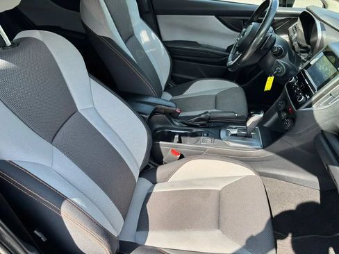 Used 2018 Subaru Crosstrek 2.0i Premium AWD/4WD image 17