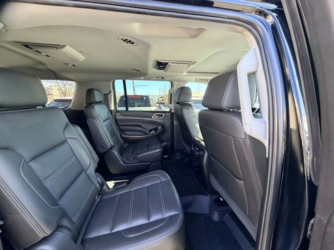 Used 2019 GMC Yukon XL Denali w/ Denali Ultimate Package AWD/4WD image 32