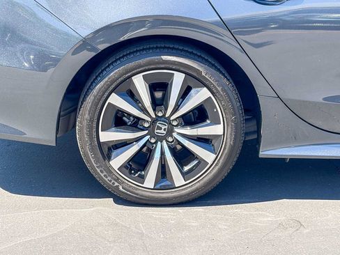 Used 2024 Honda Civic EX image 10