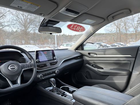 Certified 2023 Nissan Altima 2.5 SV image 14